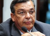 Targino Machado não apoiará construção de usina nuclear na Bahia