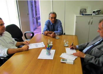 Tom solicita e AGERBA suspende fiscalização dos táxis