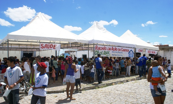 Prefeitura e Câmara realizam Programa “ Riachão em Ação” no distrito de Chapada