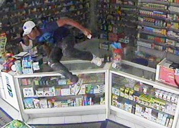 Polícia divulga imagens de assalto à farmácia em Coité