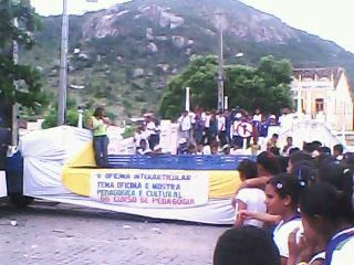 Itiúba – Alunos do Curso de Pedagogia da UNEB 2000, realizaram a V Oficina Interarticular