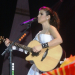Paula Fernandes emociona quase dez mil pessoas durante show em Valente