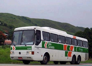 Ônibus da São Geraldo são assaltados no trecho Serrinha / Santa Bárbara