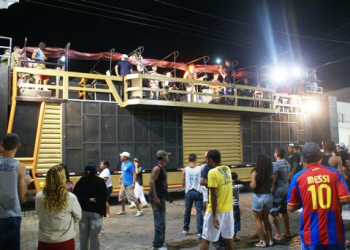 Coité Folia: Em dia de Baião avenida fica vazia