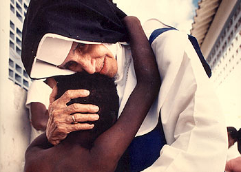 Conheça tudo sobre o ato de Beatificação de Irmã Dulce