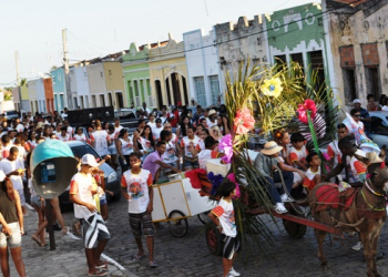 Depois de 14 anos sem desfilar, bloco tradicional “Girico Bêbo” volta às ruas