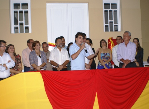 Deputado Pedro Tavares participa de inauguração e da feira do licor em Mairi
