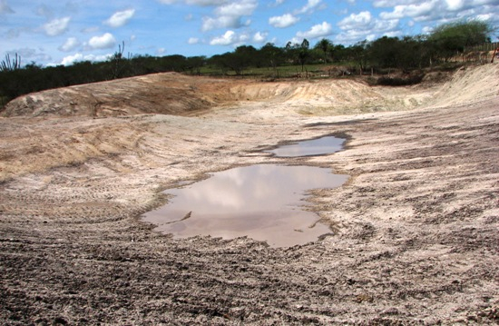 Prefeito de Conceição do Coité decreta situação de emergência no município