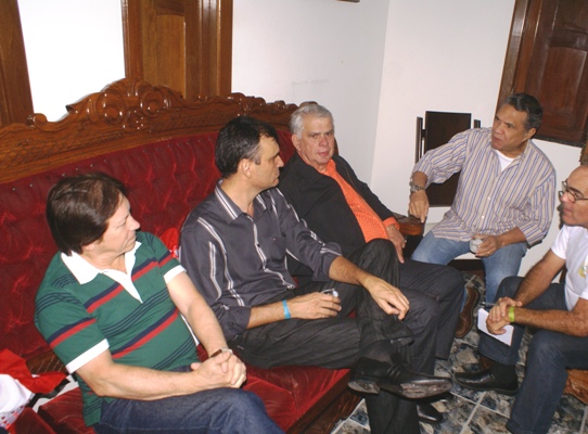 junior recebe lideranças