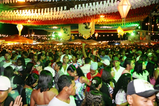 Retirolândia: São Pedro sem grandes atrações segundo a crítica, mas o que recebeu maior público da região