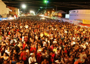 Saiba tudo sobre a festa de aniversário de Santaluz – Veja o álbum de fotos