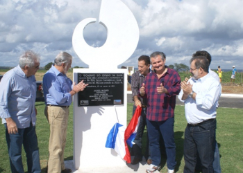 Ângelo Coronel acompanha Wagner nas inaugurações das rodovias BA 504 e 084