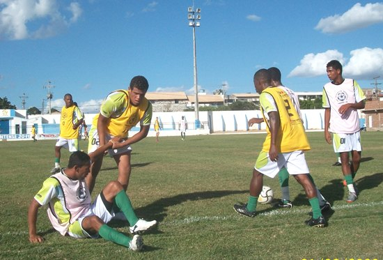 Seleção de Valente realiza coletivo apronto e vive clima de expectativa para a estréia
