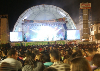 Retirolândia: São Pedro sem grandes atrações segundo a crítica, mas o que recebeu maior público da região