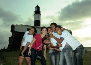 Viagem de estudantes coiteenses para conhecer o mar em Salvador foi assunto na Band