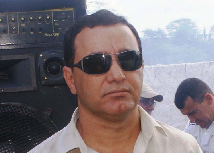 Vereador Adriano insatisfeito com comportamento do prefeito