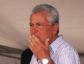 Prefeito de Mairi quer fazer parte da base do governo Wagner