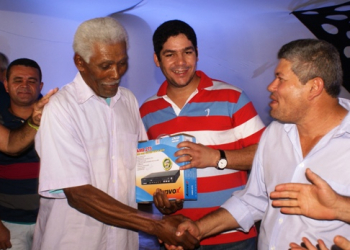 Retirolândia – Sindicato realiza festa em homenagem aos pais e recebe o apoio do PCdoB estadual.