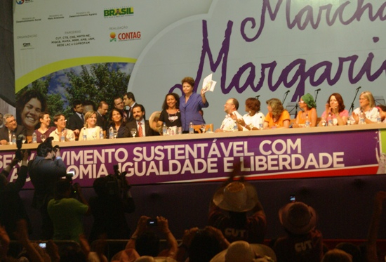 Marcha das Margaridas – Dilma entrega caderno de reivindicações