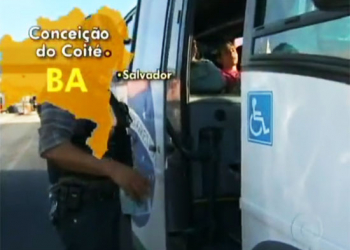Situação como são transportados doentes do interior da Bahia para Salvador é mostrada pelo Jornal Nacional