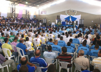 Coité: IV Encontro do Terço dos Homens reúne mais de um mil e duzentas pessoas