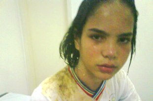 Coité: grupo de alunos ataca estudante aniversariante com ovos e areia e brincadeira vai parar na delegacia