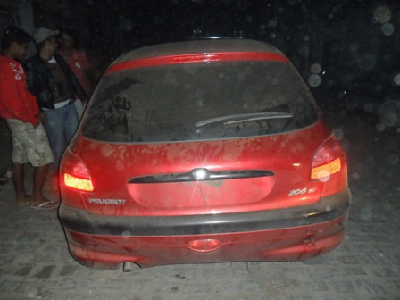 Ichu: veículo Pegeout 206 foi abandonado na comunidade de Maxixe