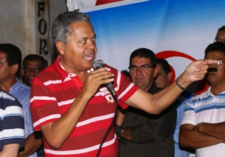 Coité – Prefeito reage a panfleto lançado pela oposição- Confira essa e outras sobre a política local