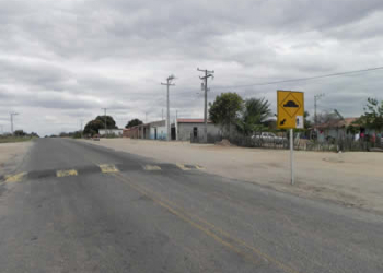 Rachadura no solo de quase 5 km de extensão assusta população de Várzea da Roça