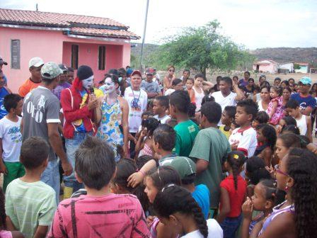 Rádio Blitz FM faz homenagem as crianças