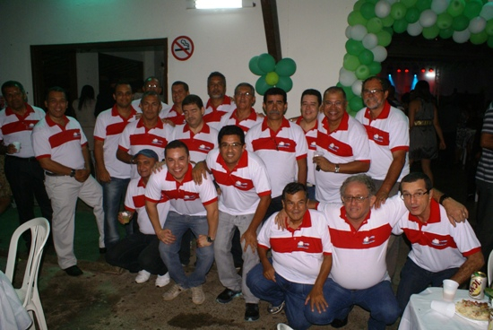 Conterrâneos se reencontram em Salvador na festa dos Amigos de Santaluz