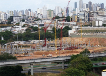 Obras da Arena Fonte Nova- 973 dias antes do inicio da Copa