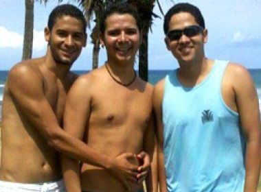 Salvador: capotamento de Uno mata três irmãos na Avenida Paralela