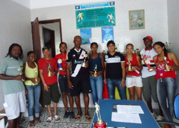 Cerimônia de premiação fecha com chave de ouro a quarta edição da Copa Mulher de Serrinha