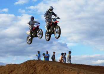 Treino para o 3º Motocross de Conceição do Coité foi bastante concorrido