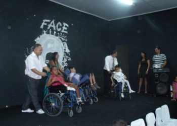 Festa de confraternização da APAE em Santa Luz