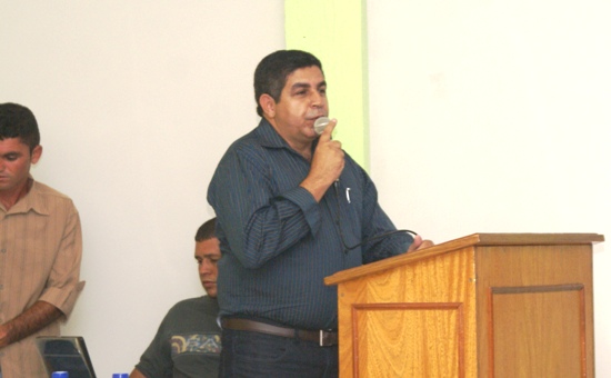 Câmara encerra os trabalhos de 2011 com entrega de títulos de cidadão, honrarias e gabinetes individuais para vereadores