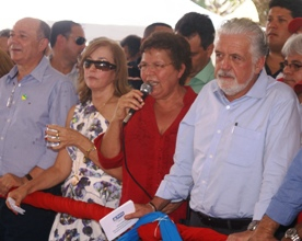 Wagner autoriza pavimentação da estrada Euclides da Cunha/ Aribicé