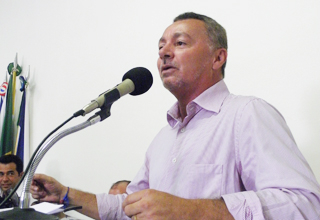 Bôbô autorizou obras em Riachão do Jacuípe e visitou Gavião no fim de semana