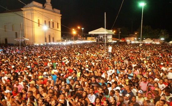 Água Fria – Caju Fest bate record de público e prefeito credencia sucesso a credibilidade do município