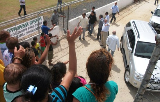 Moradores de Valente pedem ajuda ao governador da Bahia