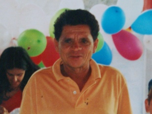 Caminhoneiro assassinado em Feira de Santana é sepultado em São Domingos. Surge nova versão do crime