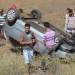 Motorista morre e duas crianças ficam feridas em capotamento de Cross Fox