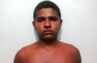 Homem que estava sendo procurado por desferir golpe de enxada na cabeça de idosa é preso