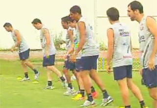 Em teste de esforço físico na reapresentação do Corinthians Wallace foi quem mostrou melhor forma