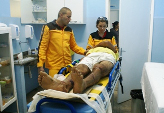 Coité- Homem sofre acidente de moto e é transferido com suspeita de fratura de fêmur