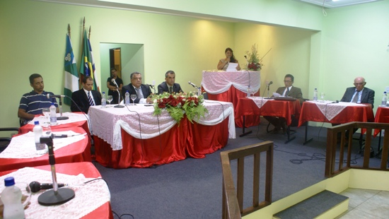 Câmara deve votar projeto que autoriza prefeito assinar convênios para combater a seca