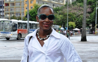 Secretaria de Justiça dá posse à primeira transexual do serviço público baiano