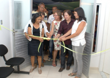 Prefeitura inaugura PSF, rede de esgoto e canal pluvial em comemoração aos 27 anos
