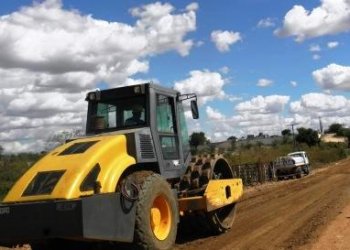Começou a recuperação da estrada Sede/ Maria Preta